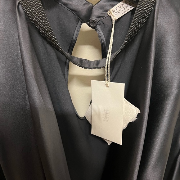 Monili Cowl Neckline Silk - Picture 13 of 13